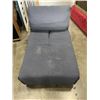 Image 1 : BLUE FABRIC ACCENT CHAIR