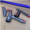 Image 4 : DYSON V8 TOTAL CLEAN CORDLESS VACUUM WORKING NO CHARGER WITH ACCESSORIES