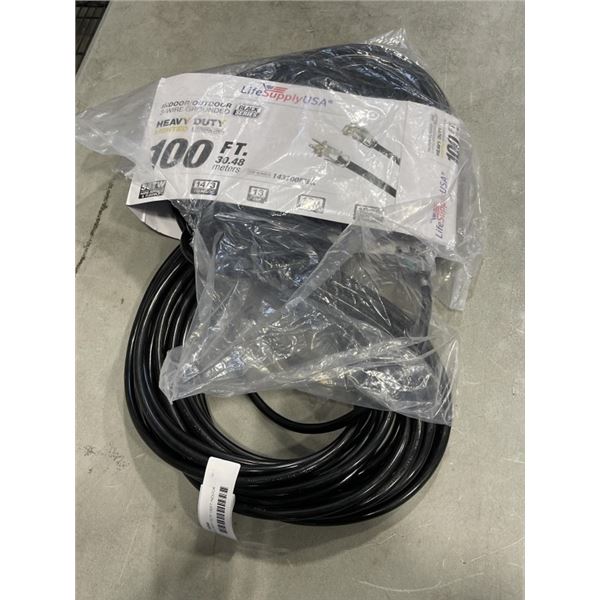 AS NEW HEAVY DUTY 100FT INDOOR OUTDOOR 3 WIRE GROUNDED ELECTRICAL CORD, BLACK 14AWG