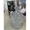 Image 2 : 3 LEAD CRYSTAL CANDY DISH SETS