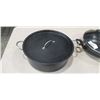 Image 4 : LARGE ROASTING POT W/ LID AND WOK W/ LID
