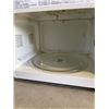 Image 2 : SALTON RETRO MICROWAVE
