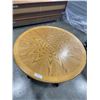 Image 2 : ROUND OAK PEDESTAL TABLE