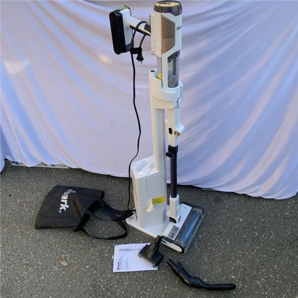 SHARK DETECT CLEAN CORDLESS VACUUM WORKING WITH CHARGING STAND