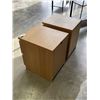 Image 4 : PAIR OF 2 DRAWER WOOD FINISH NIGHTSTANDS