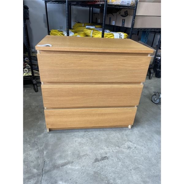 3 DRAWER WOOD FINISH DRESSER
