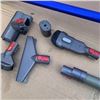 Image 5 : DYSON V8 TOTAL CLEAN CORDLESS VACUUM WORKING WITH CHARGER AND ACCESSORIES