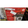 Image 2 : INSTANT POT DUO V5 7-IN-1 6QT ELECTRIC PRESSURE COOKER - TESTED WORKING, RETAIL $159