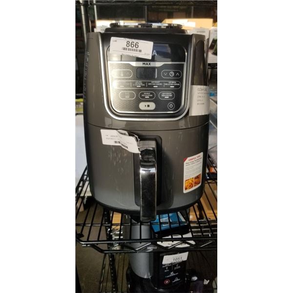 AS NEW NINJA MAX XL 5.2L AIR FRYER - TESTED WORKING, RETAIL $249