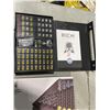 Image 2 : 2 SETS OF CHINESE CHECKERS WITH WOODEN BOARD & JAPANESE MAHJONG SOFT CASE GAME
