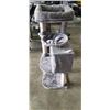 Image 3 : GREY CAT TREE