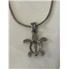 Image 3 : VINTAGE STERLING SILVER TURLE PENDANT W/ CHAIN NECKLACE MARKED 925