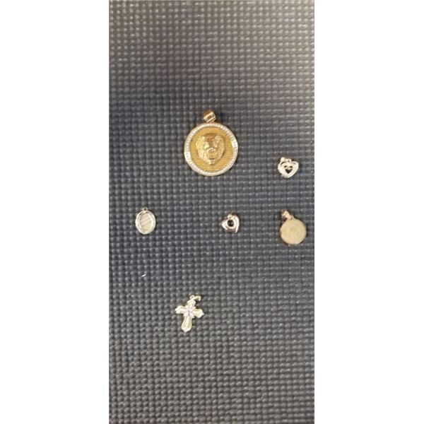 GOLD TONE UNMARKED PENDANTS