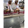 Image 3 : 9 PAIRS OF NEW LADIES SHOES