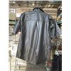 Image 4 : SIZE MEDIUM SIMONS LEATYHER BUTTON SHIRT AND SIZE 32 SEAN JOHN PANTS