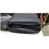 Image 3 : THERGUN HEATPOD SAUNA BLANKET, MISSING CONTROLLER, AND 2 PILLOWS