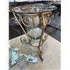 Image 3 : 2 MATEL AND GLASS CANDLE STANDS AND HORSE POT STAND