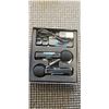 Image 2 : 4 NEW LAVALIER WIRELESS MICROPHONES REATIL $120