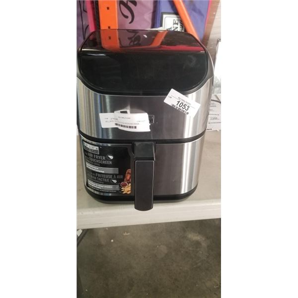 AS NEW BELLAPRO 5.7L TOUCHSCREEN AIR FRYER - TESTED WORKING, RETAIL $219