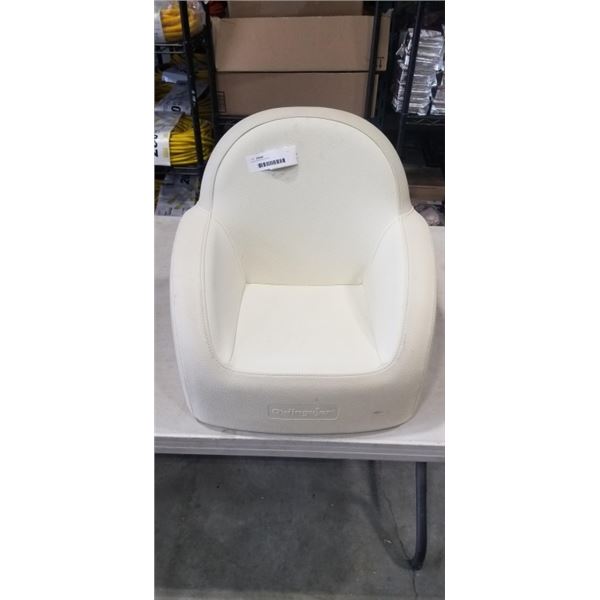 KIDS SOFTKIN CHAIR
