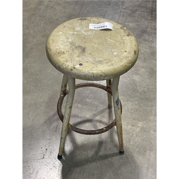 WOODEN BAR STOOL