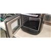 Image 2 : AS NEW BELLAPRO 12.6QT AIR FRYER PIZZA OVEN - TESTED WORKING, RETAIL $299