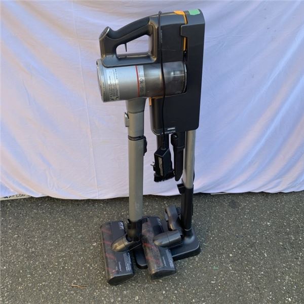 LG CORD ZERO A9 CORDLESS VACUUM WORKING WITH CHARGING STAND, ACCESSORIES AND EXTRA BATTERY