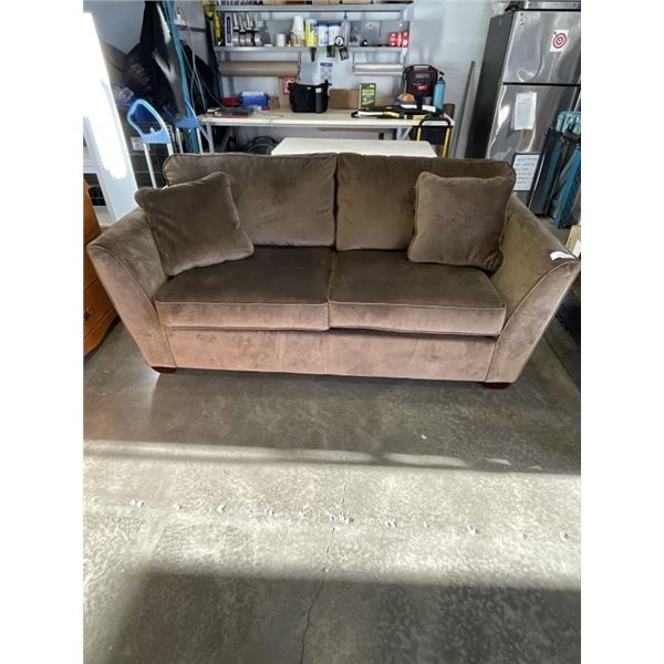 LAZY BOY FABRIC SOFA, WITH THROW PILLOWS, IN GOOD CLEAN CONDITION