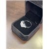 Image 4 : 5.00 CT GRA CERTIFIED ROUND BRILLIANT CUT MOISSANITE STONE VVS D COLOR SET IN CENTER WITH TRIANGULAR