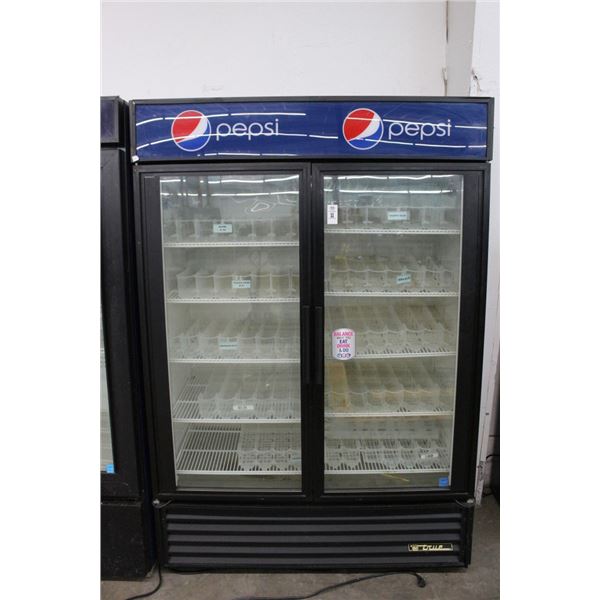 True 2-Door Ref. Merchandiser (34 Degrees)