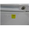 Image 2 : Frigidaire White 7' Rolling Chest Freezer