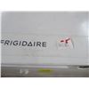 Image 3 : Frigidaire White 7' Rolling Chest Freezer