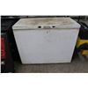 Image 1 : 4' Chest Freezer (-5 Degrees)