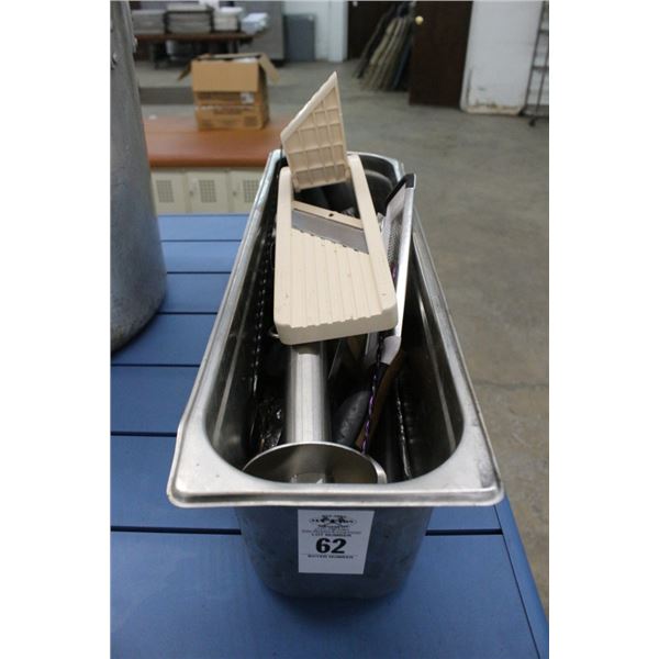 1/3 Size Insert Pan w/Utensils