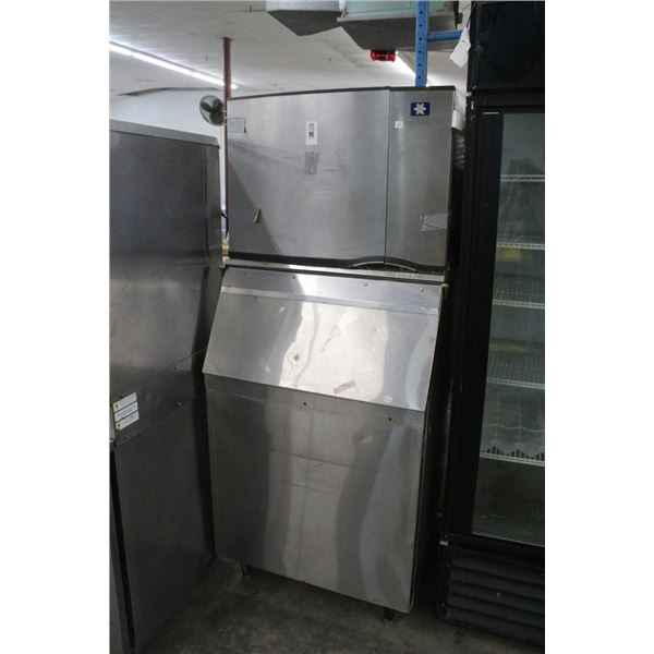 Mantowoc 600 LB. Ice Machine w/SS Bin - Missing Lid On Head