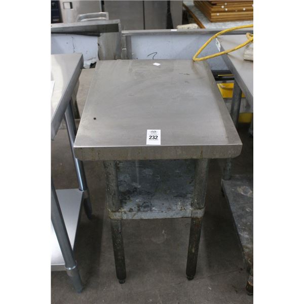 S/S  18"  Equip. Stand w/Undershelf