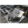 Image 1 : Krowne S/S Hand Sink