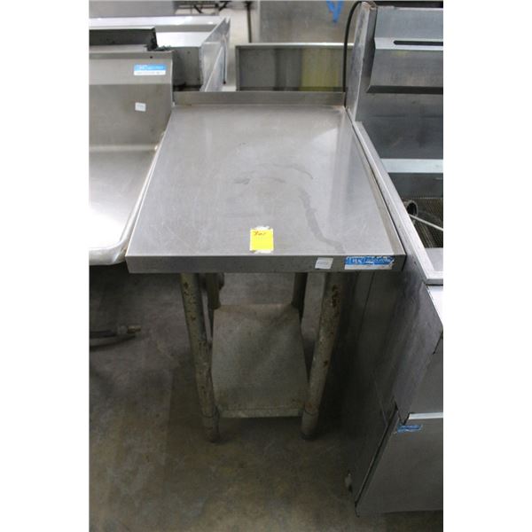 S/S  18"  Equip. Stand w/Undershelf