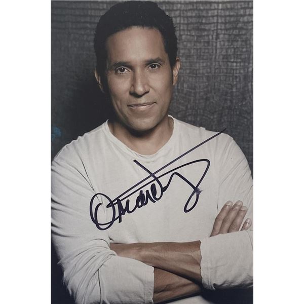 The Office Oscar Nunez signed photo