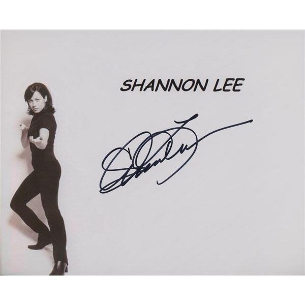 Bruce Lee Daughter Shannon Lee signed photo