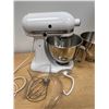 Image 2 : Kitchen Aid Artisan Tilt-Head Stand Mixer & Accessories