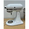 Image 6 : Kitchen Aid Artisan Tilt-Head Stand Mixer & Accessories