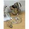 Image 8 : Kitchen Aid Artisan Tilt-Head Stand Mixer & Accessories