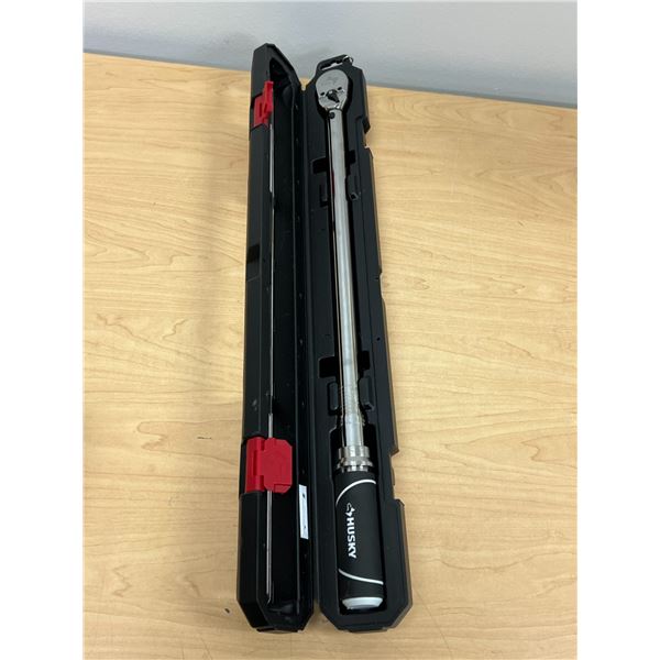 Husky 1/2" Drive Torque Wrench 50-250 FT LBS