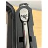 Image 2 : Husky 1/2" Drive Torque Wrench 50-250 FT LBS