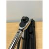 Image 4 : Husky 1/2" Drive Torque Wrench 50-250 FT LBS