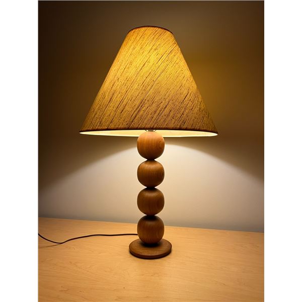 Vintage Wood Beaded Style Table Lamp - Works - Approx: 28.25"T 18"W