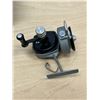 Image 5 : Vintage Pflueger Trump & Bronson 400 Fishing Reels