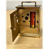 Image 5 : Howard Miller Small Mantle / Clock Model 621-244 - started running with Battery 4.5"T 3"W