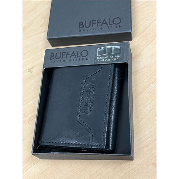 New Buffalo David Bitton Leather Tri-Fold Wallet